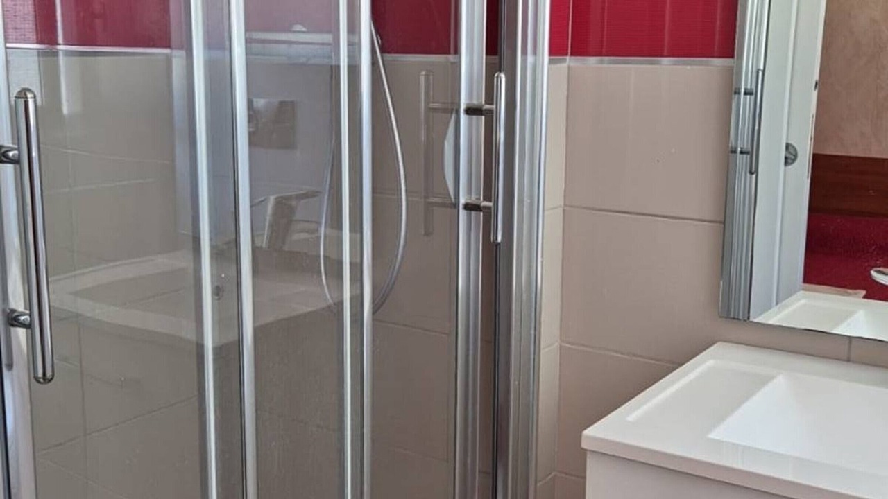 Photo of Bathroom in Cauterets