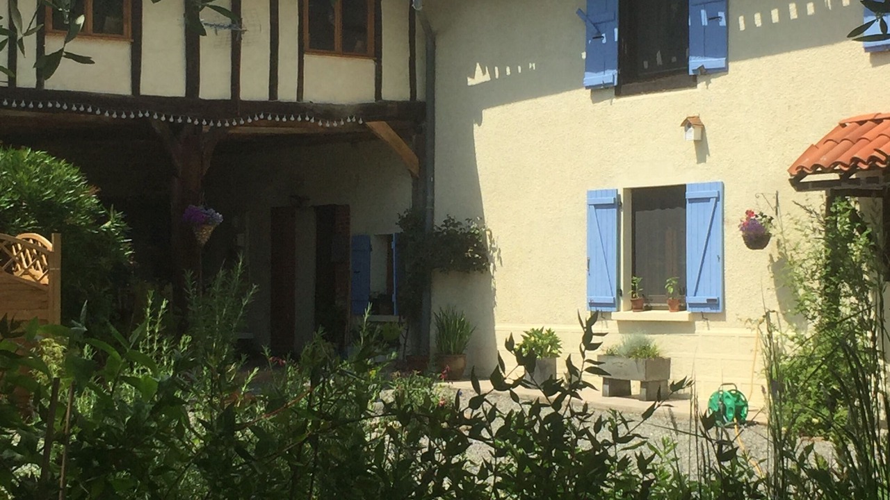 Photo of Others in Vidou