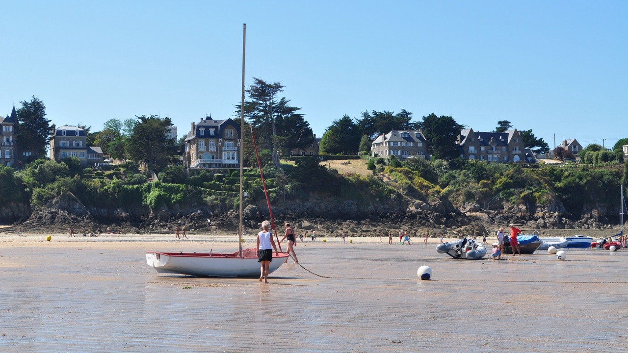 Photo of Others in Saint-Lunaire