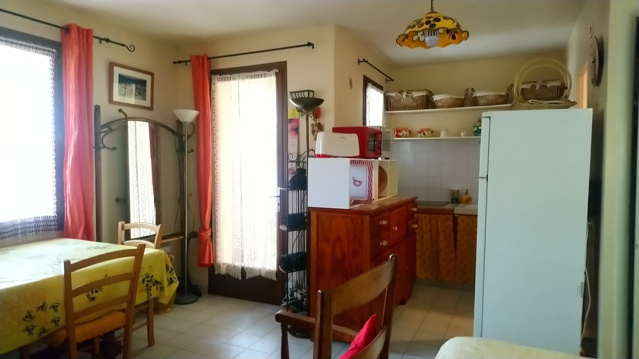 Photo of Bedroom in Rochefort-du-Gard