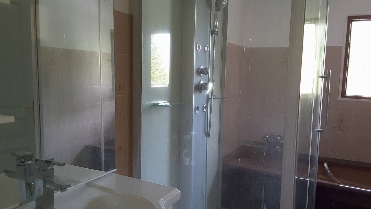 Photo of Bathroom in Dosches