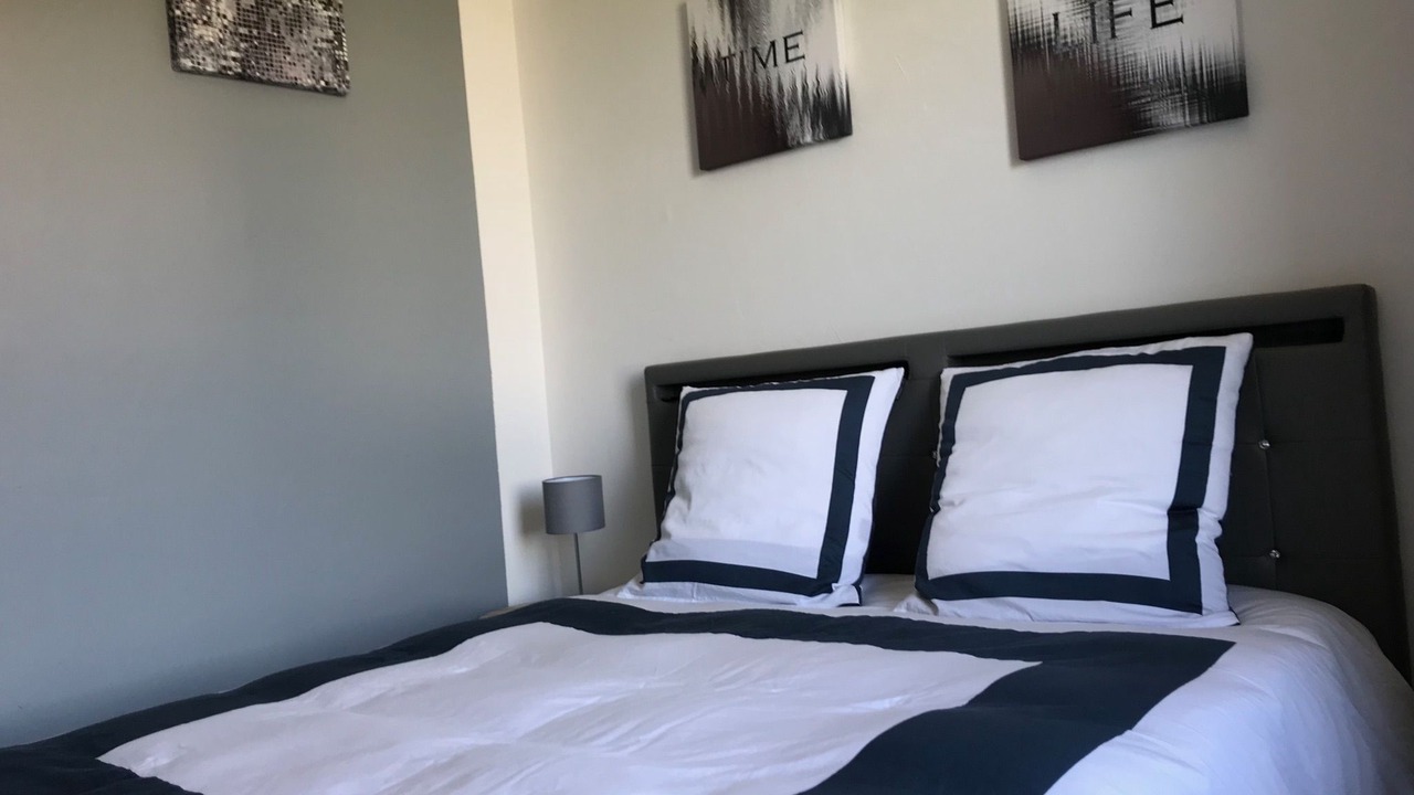 Photo of Bedroom in Quartier Beauregard-Boufflers-Buthegnemont-Boudonville