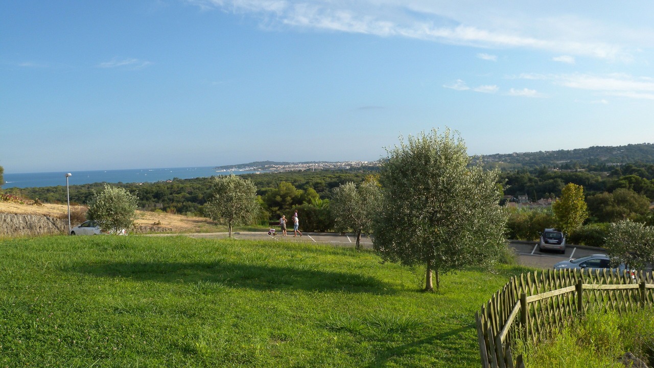 Photo of Others in Biot