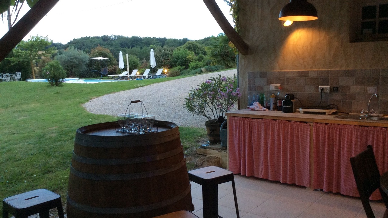 Photo of Patio Balcony in Bascous