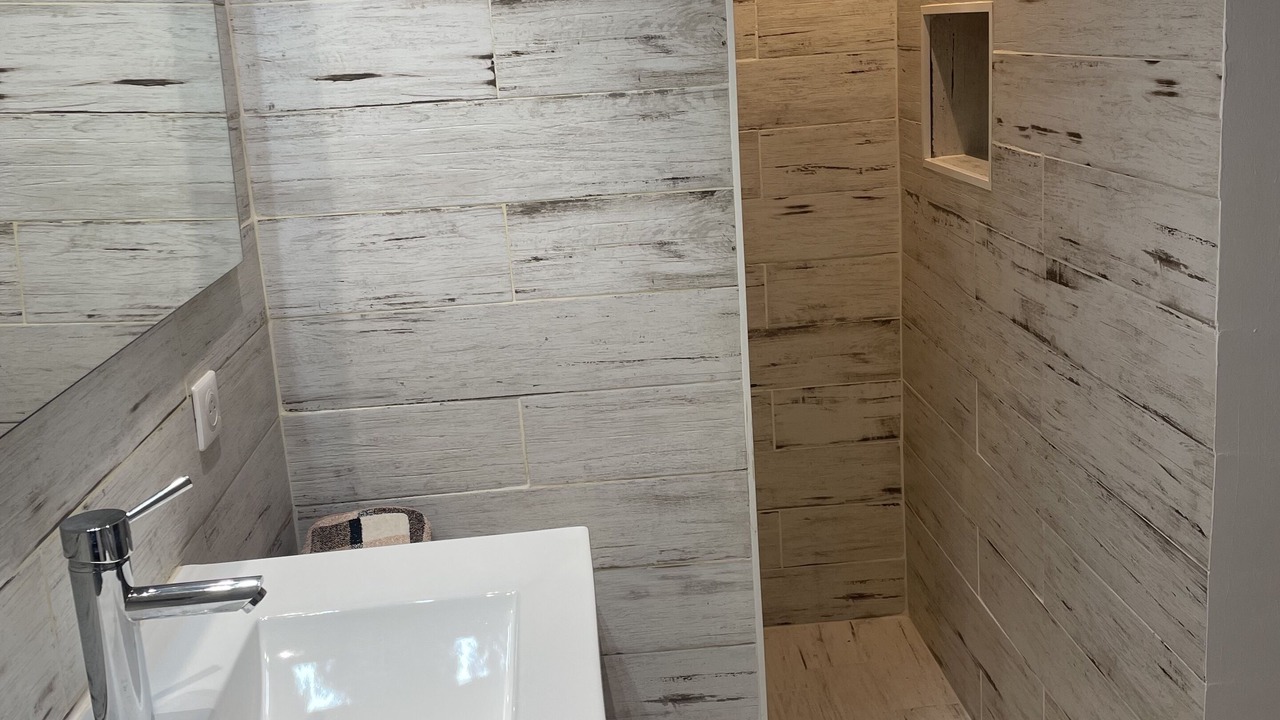 Photo of Bathroom in Cassis