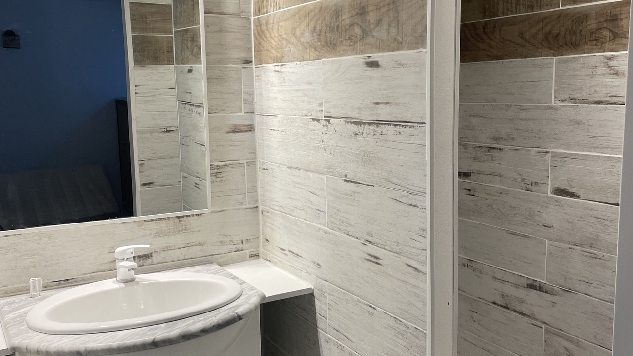 Photo of Bathroom in Cassis
