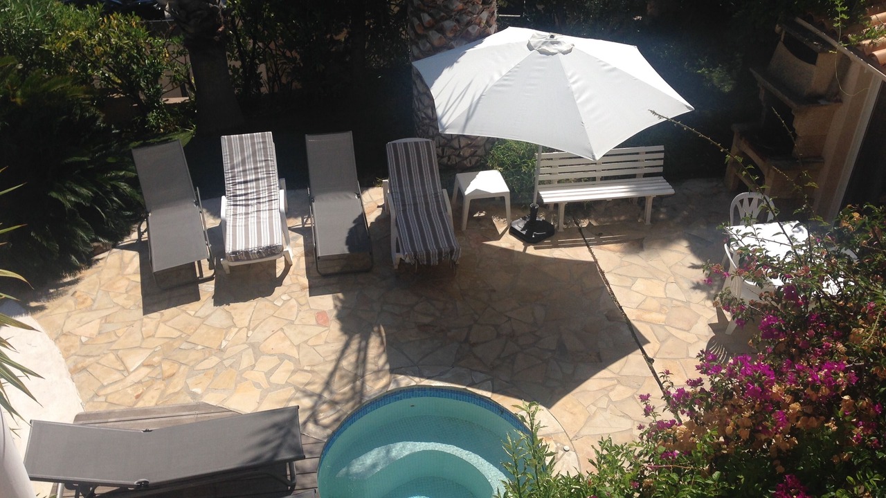 Photo of Patio Balcony in Cassis