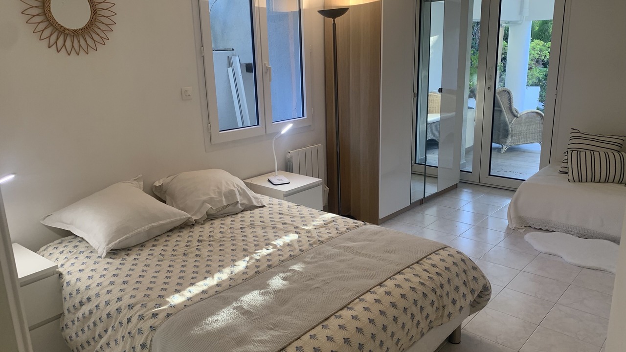Photo of Bedroom in Cassis