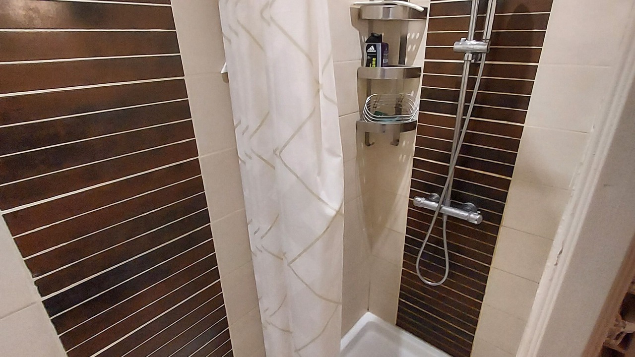 Photo of Bathroom in Eup
