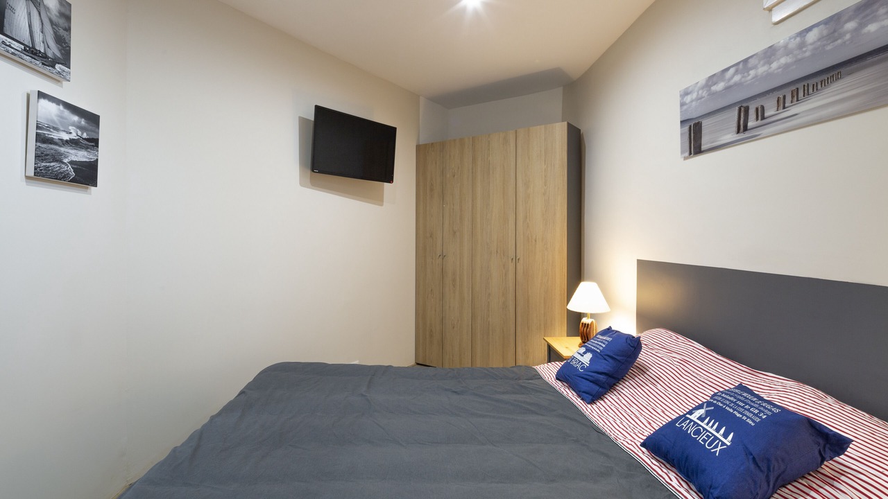 Photo of Bedroom in Parame