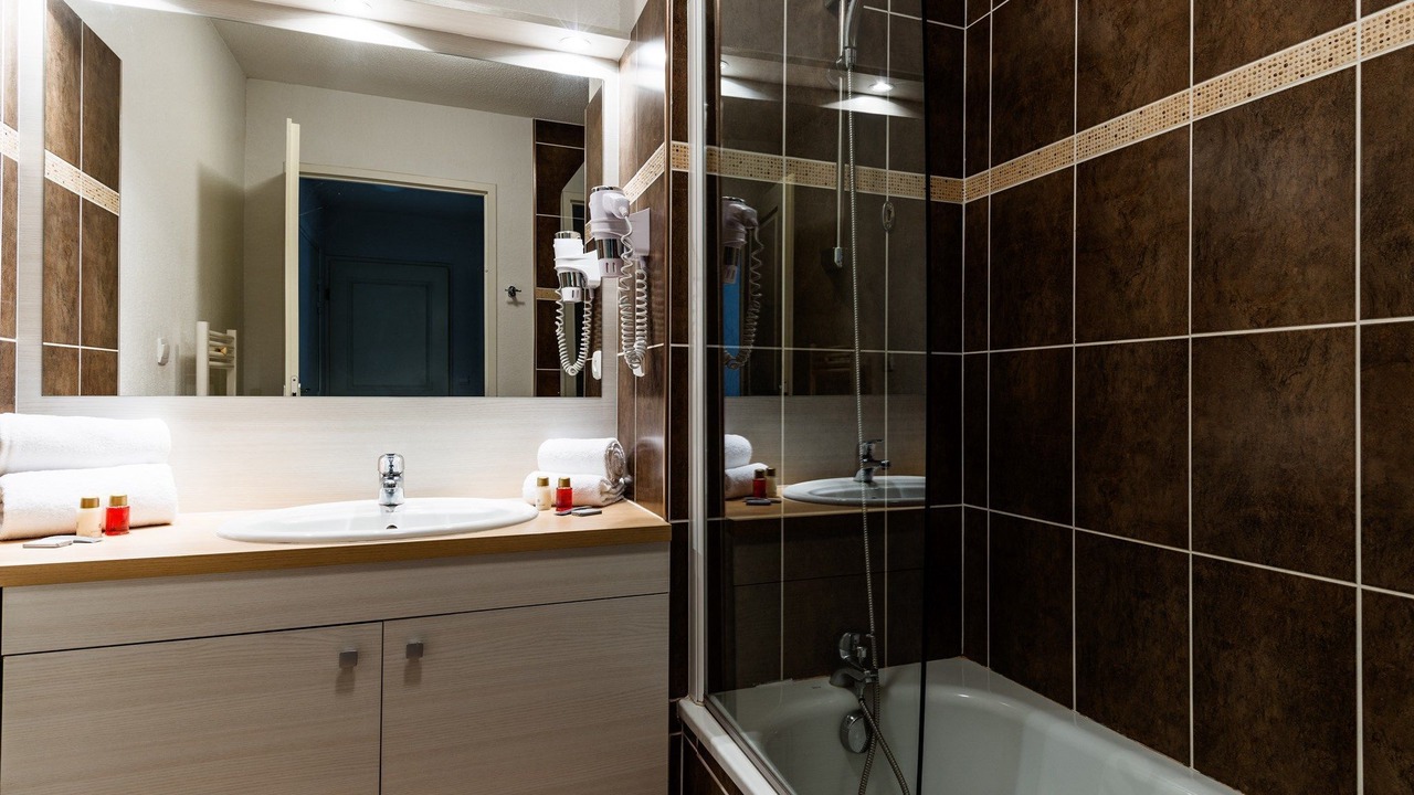 Photo of Bathroom in Saint-Mamet
