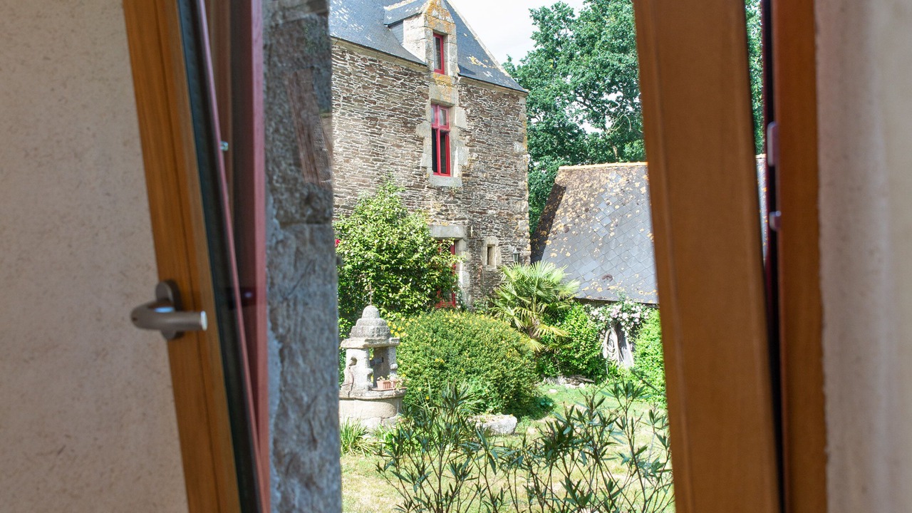 Photo of Others in Brelidy
