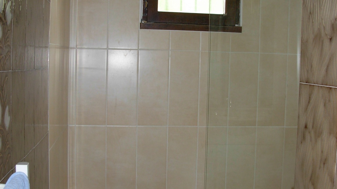 Photo of Bathroom in Landorthe