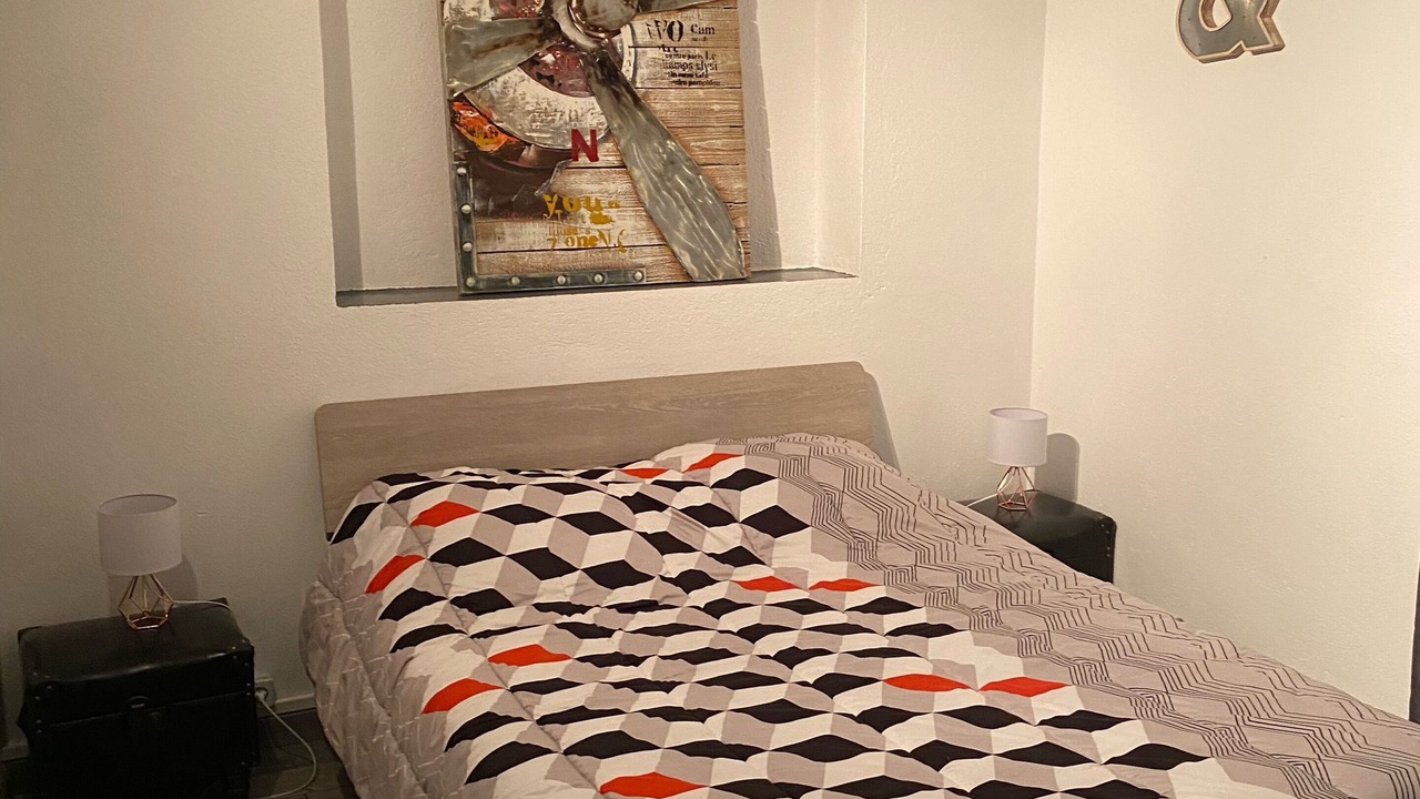 Photo of Bedroom in Aups