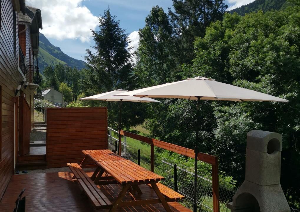 Photo of Outdoor in Gedre