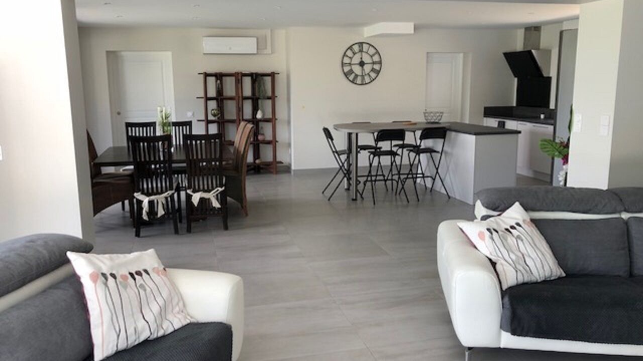 Photo of Livingroom in Plaisance