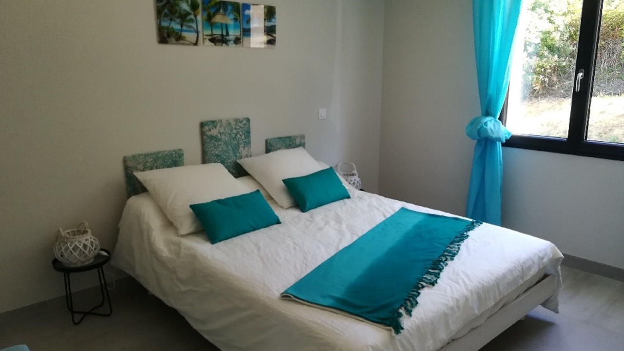 Photo of Bedroom in Plaisance