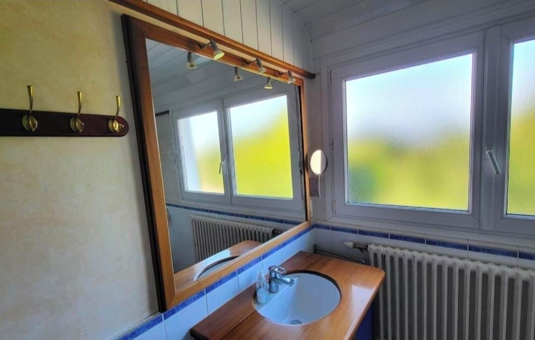 Photo of Bathroom in Saint-Quay-Perros