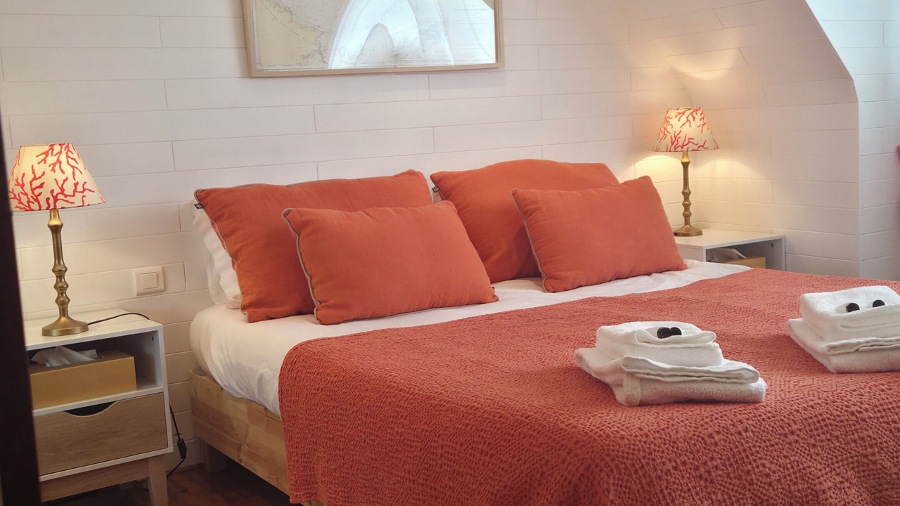 Photo of Bedroom in Saint-Quay-Perros