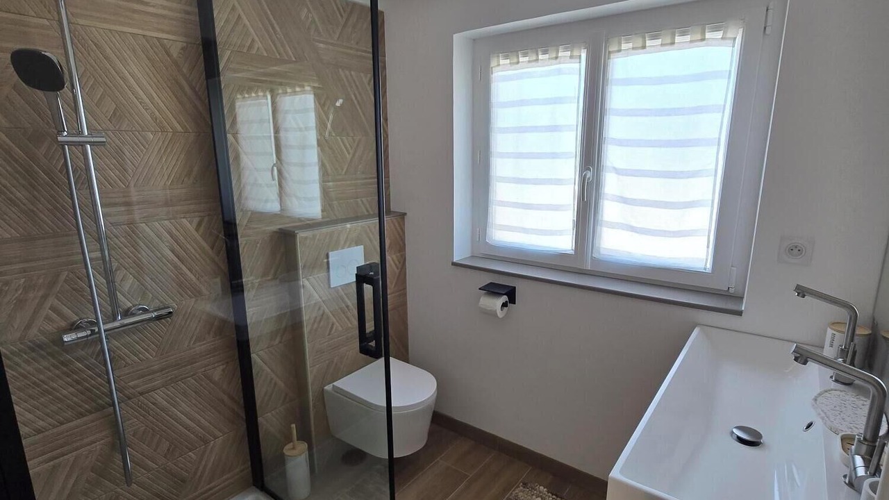 Photo of Bathroom in Ploubezre