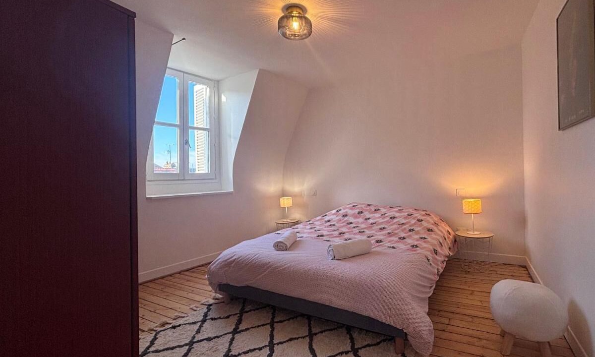 Photo of Bedroom in Hincmar