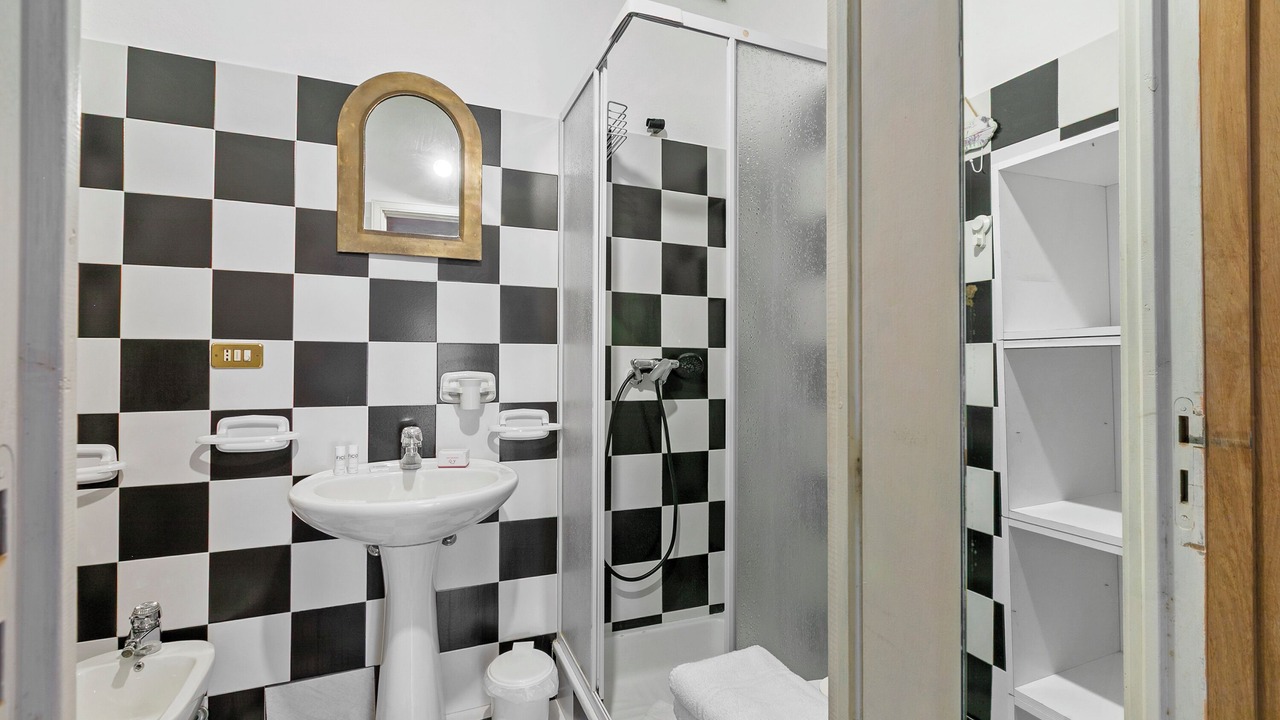 Photo of Bathroom in Old Town