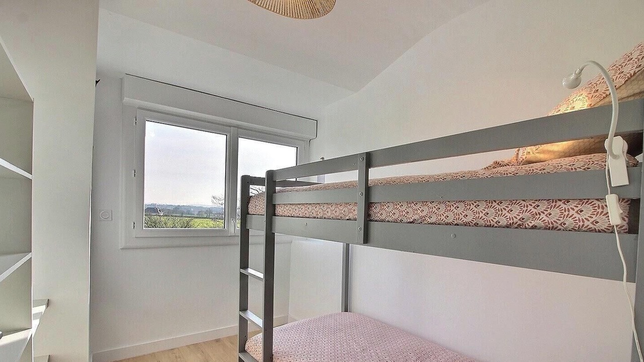 Photo of Bedroom in Pommeret