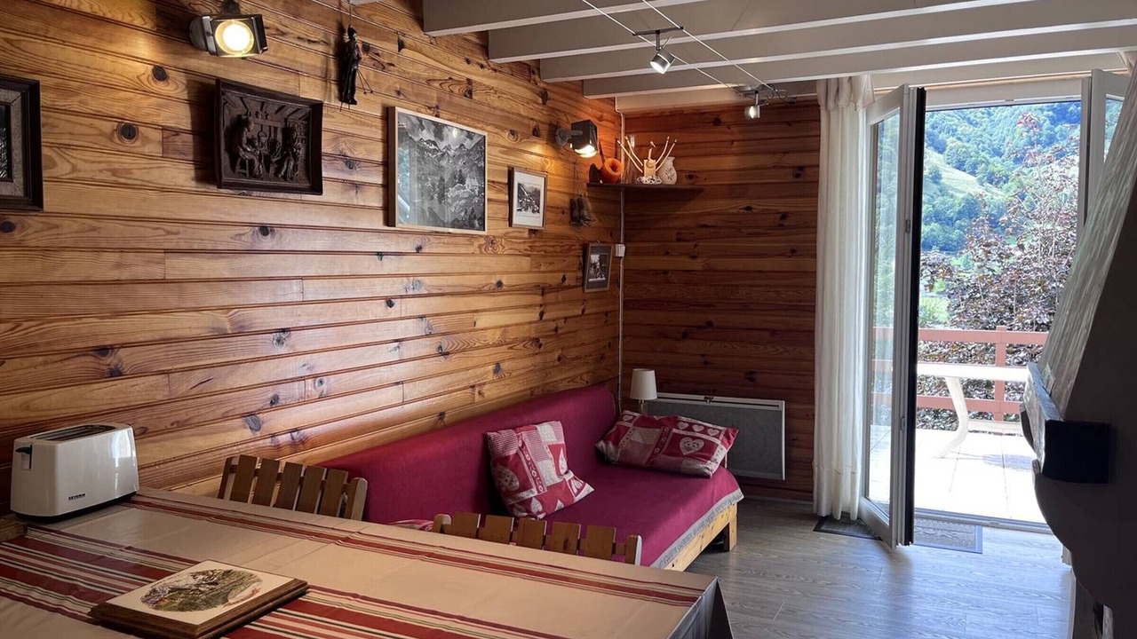 Photo of Livingroom in Cauterets