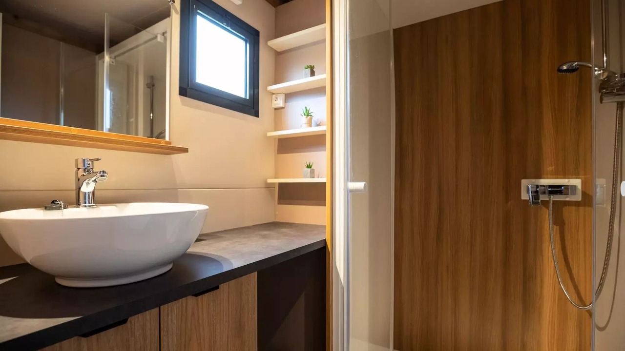Photo of Bathroom in Trelevern