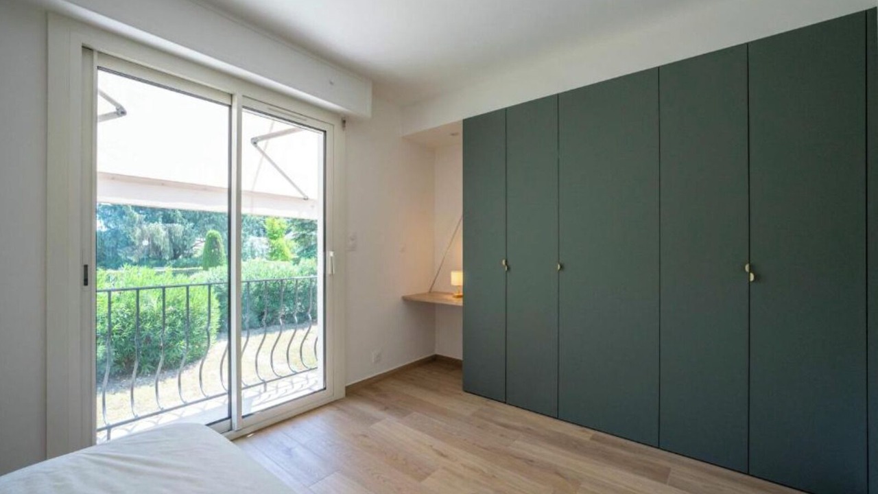 Photo of Bedroom in Biot