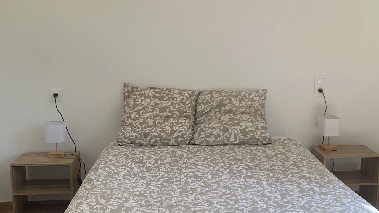 Photo of Bedroom in Biot