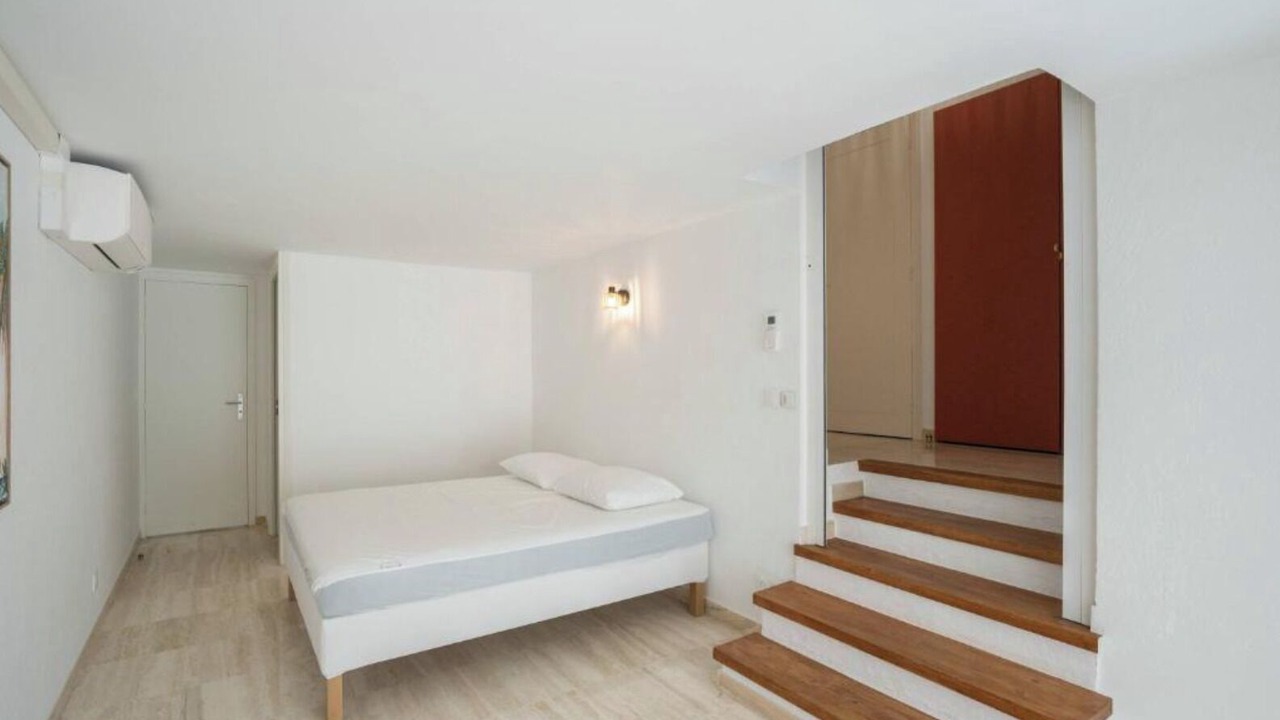 Photo of Bedroom in Biot