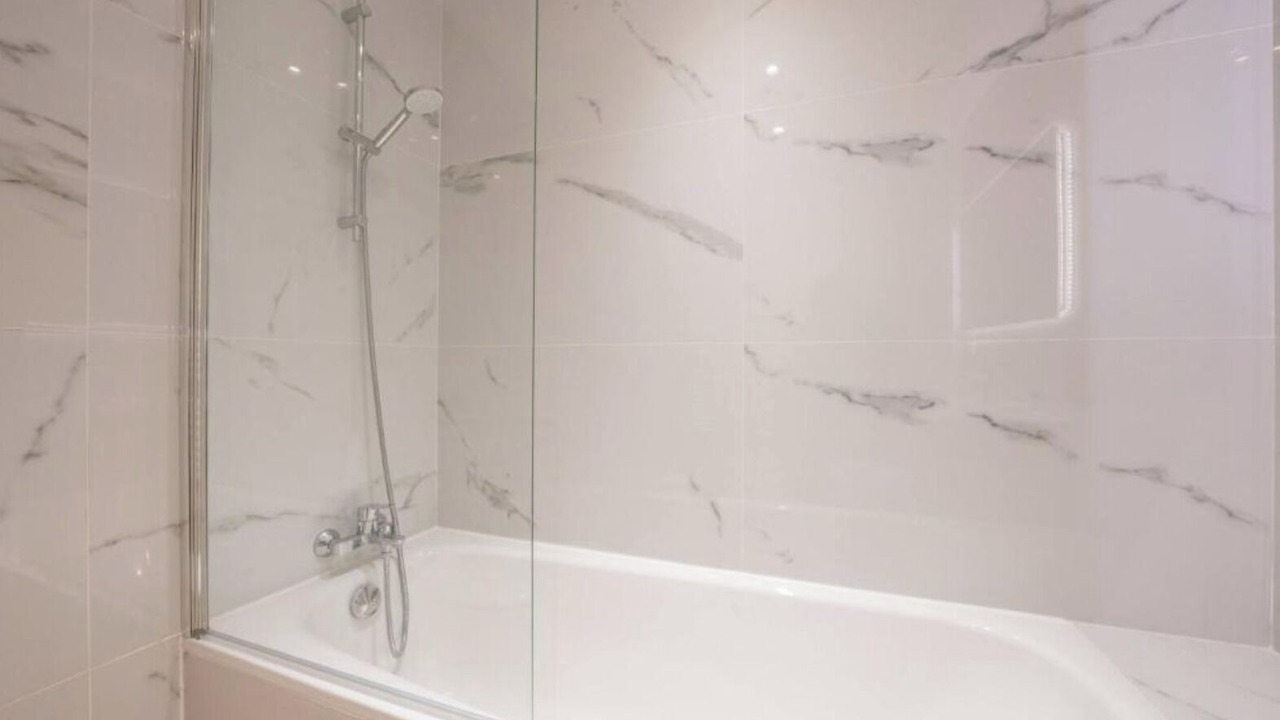 Photo of Bathroom in Biot