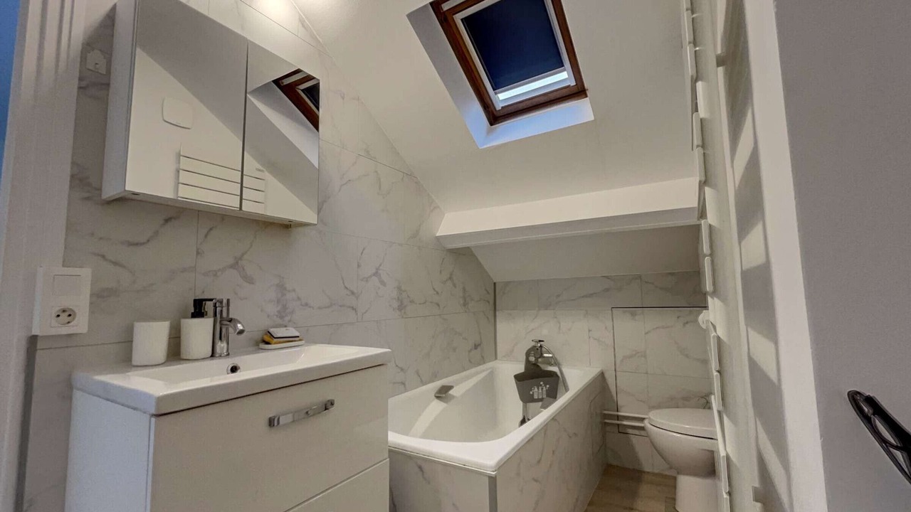 Photo of Bathroom in Centre Erlon