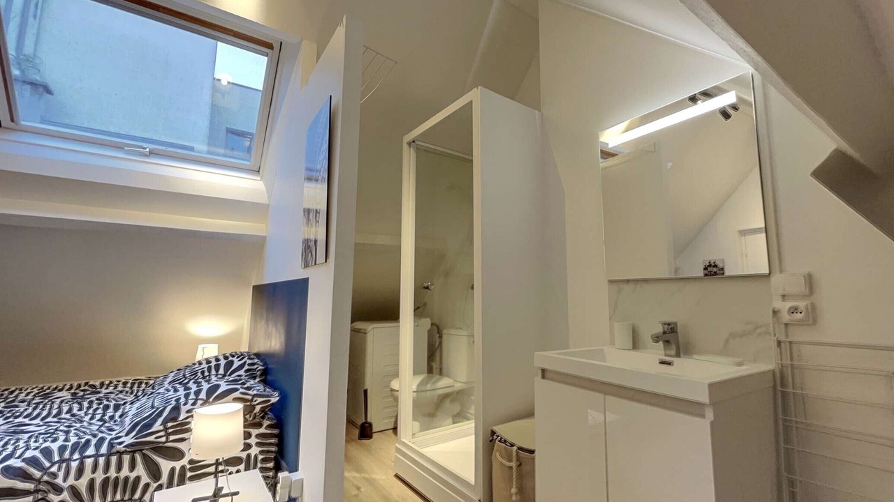 Photo of Bathroom in Centre Erlon