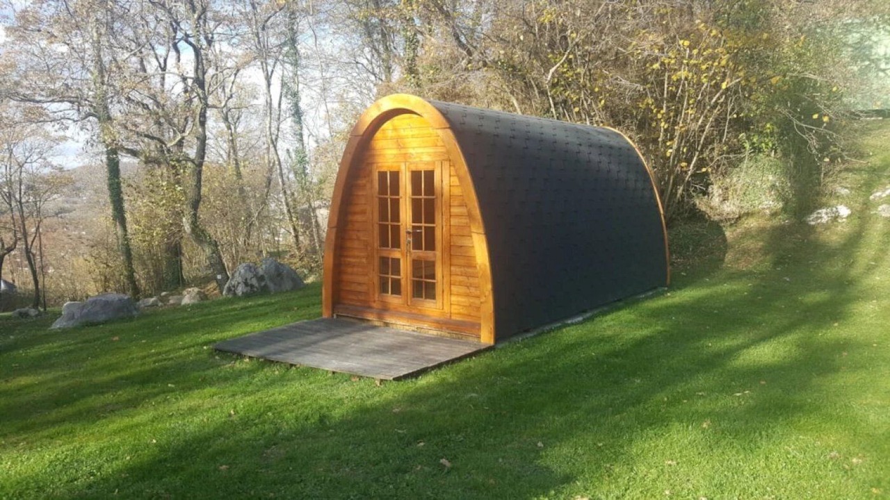 Photo of Outdoor in Louvie Juzon