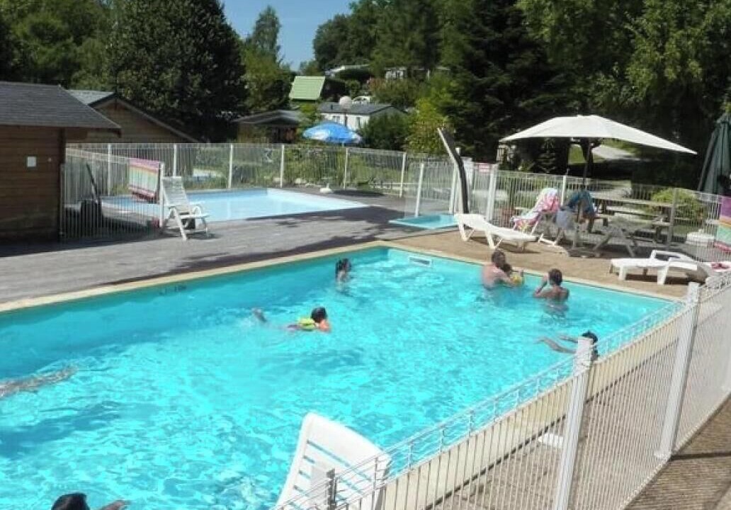 Photo of Outdoor in Louvie Juzon