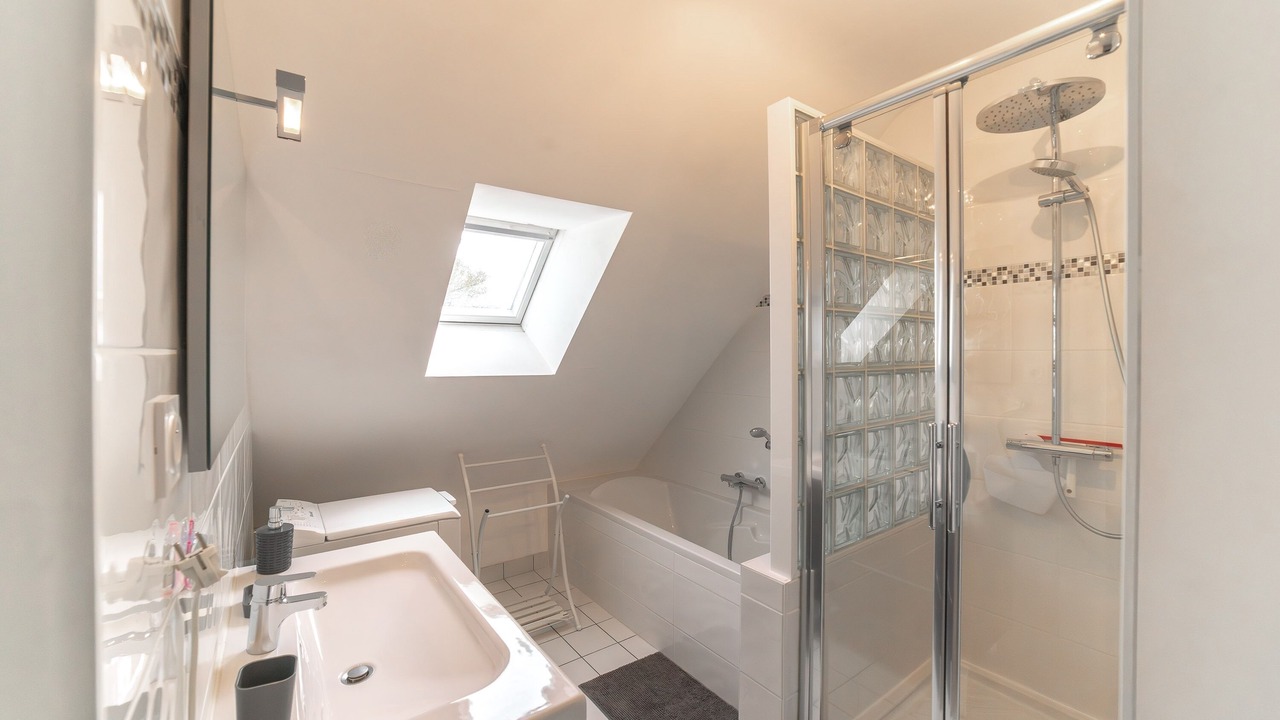 Photo of Bathroom in Saint-Jacut-de-la-Mer