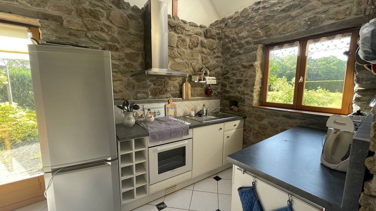 Photo of Kitchen in Beaussais-sur-Mer