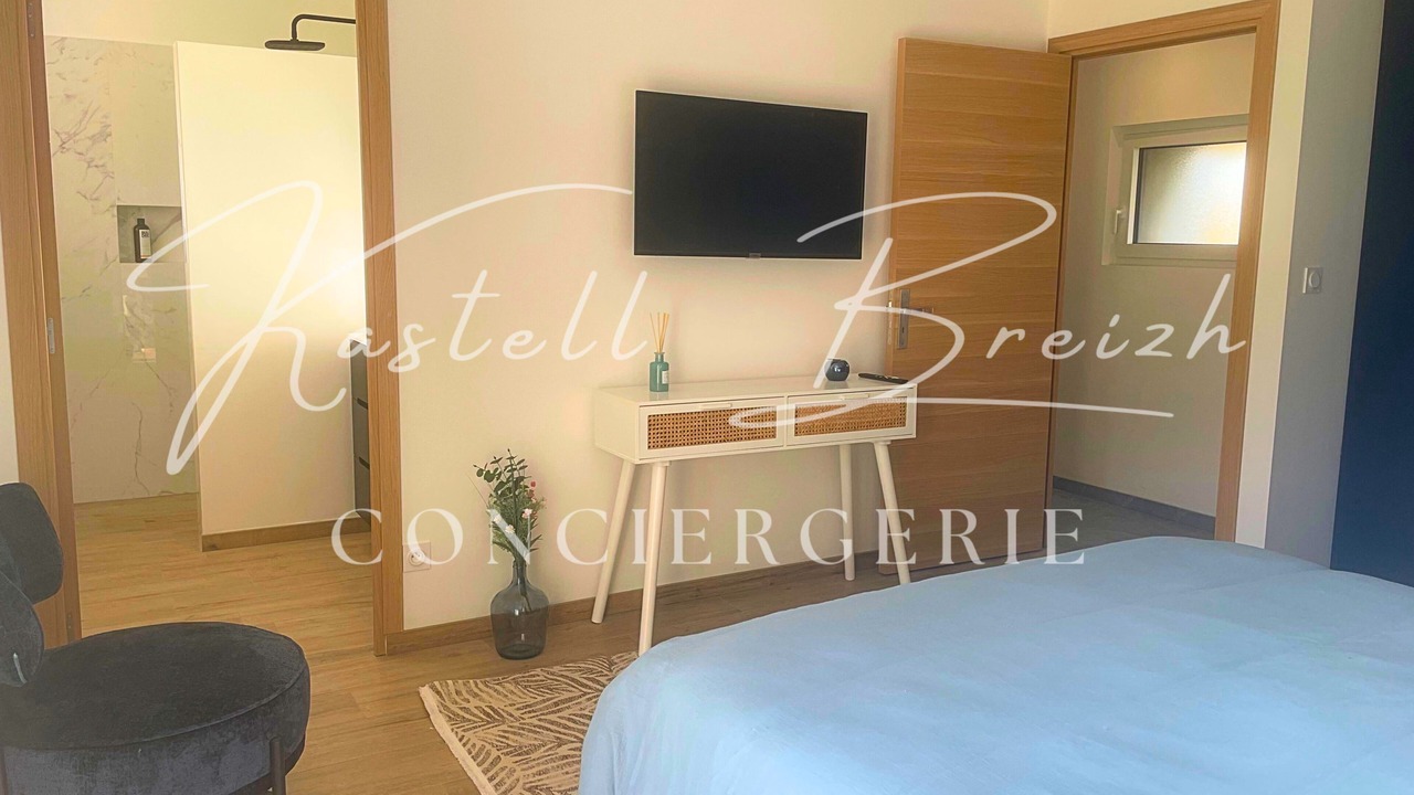 Photo of Bedroom in Saint-Gilles-les-Bois
