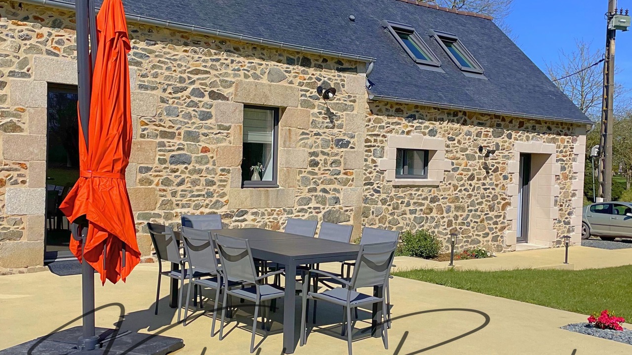 Photo of Outdoor in Saint-Gilles-les-Bois