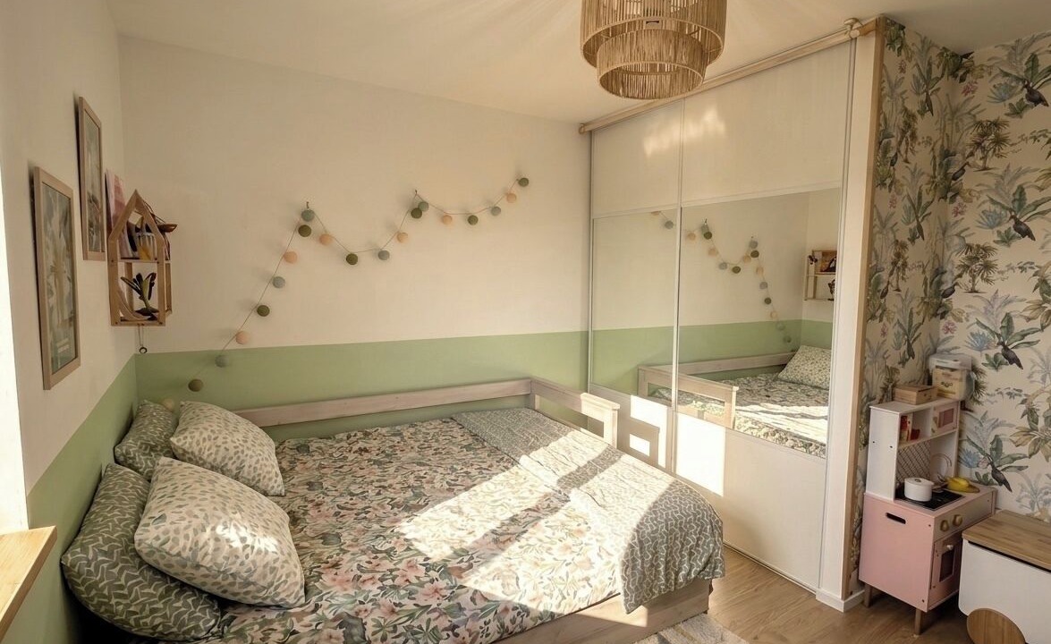 Photo of Bedroom in Saint-Brieuc