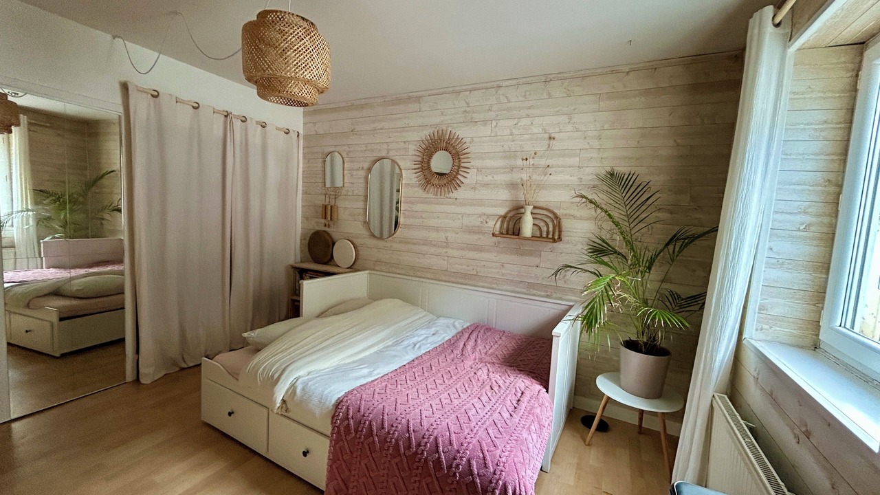 Photo of Bedroom in Saint-Brieuc