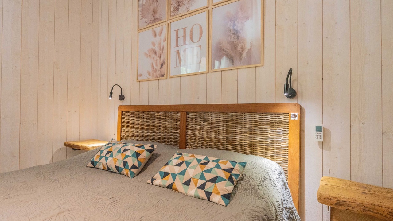 Photo of Bedroom in Orgeix