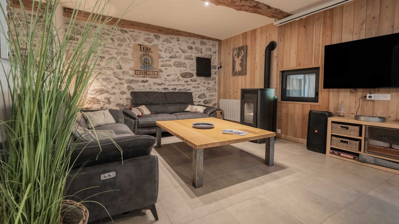 Photo of Livingroom in Orgeix