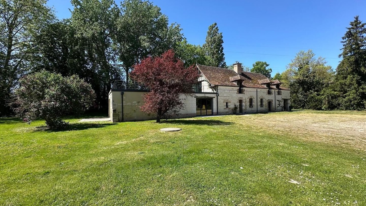 Photo of Outdoor in Villechetif