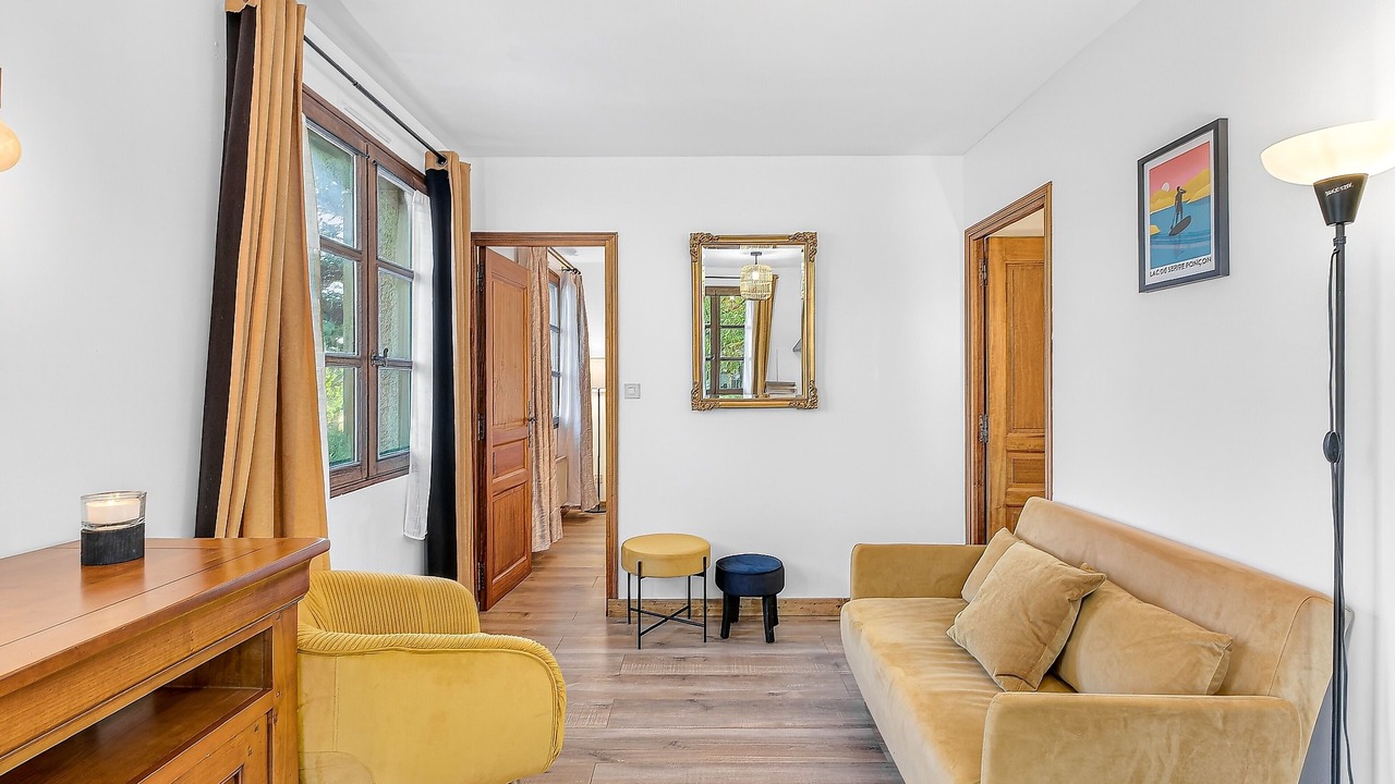 Photo of Livingroom in Gap