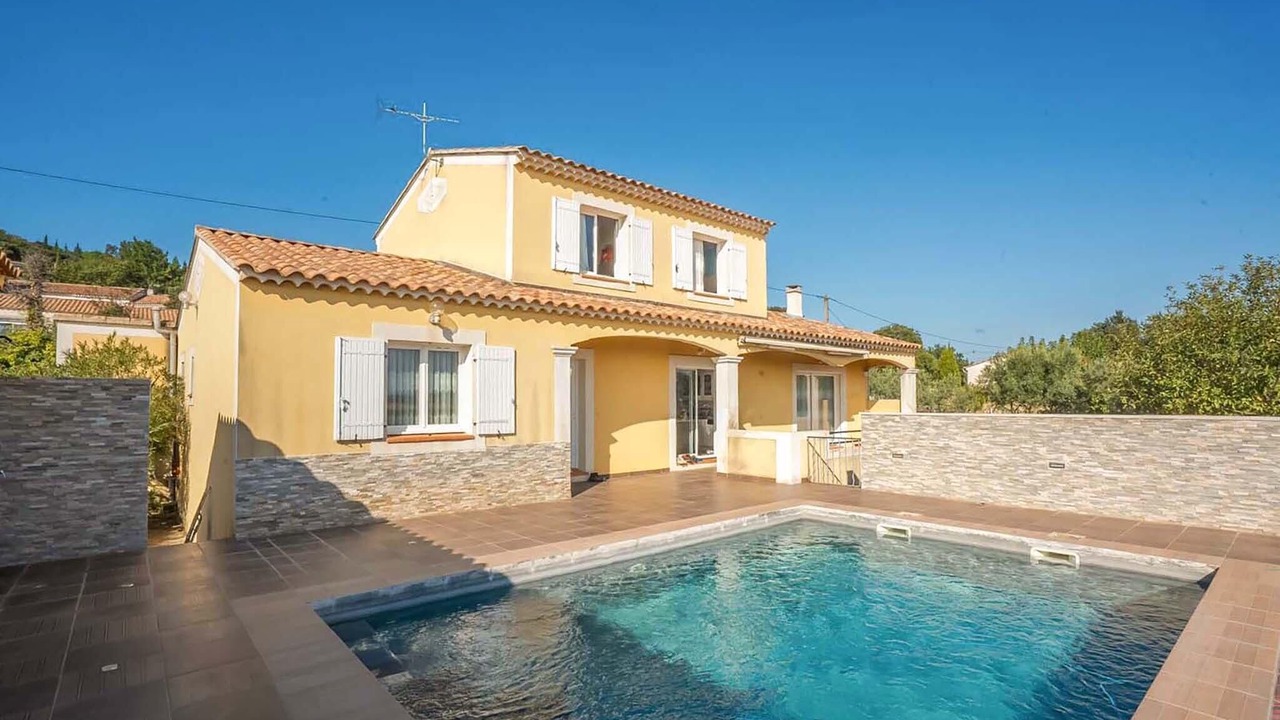 Photo of Outdoor in Rochefort-du-Gard