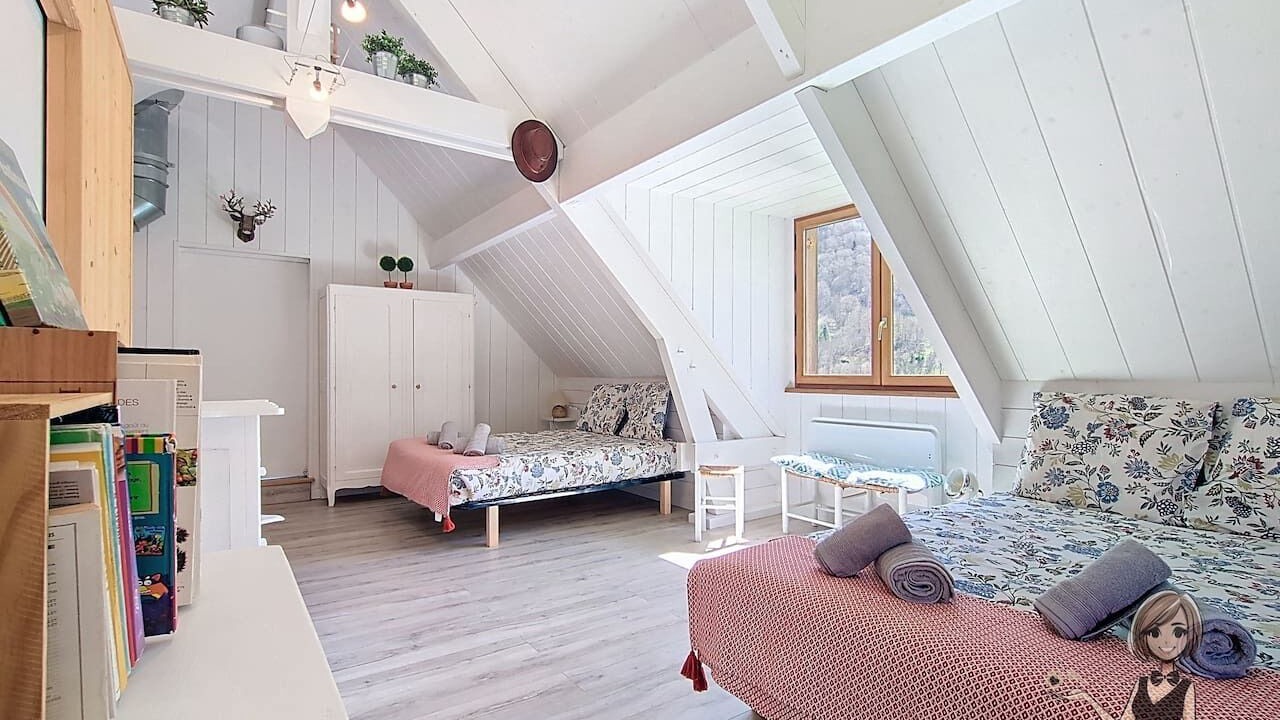 Photo of Bedroom in Estaing