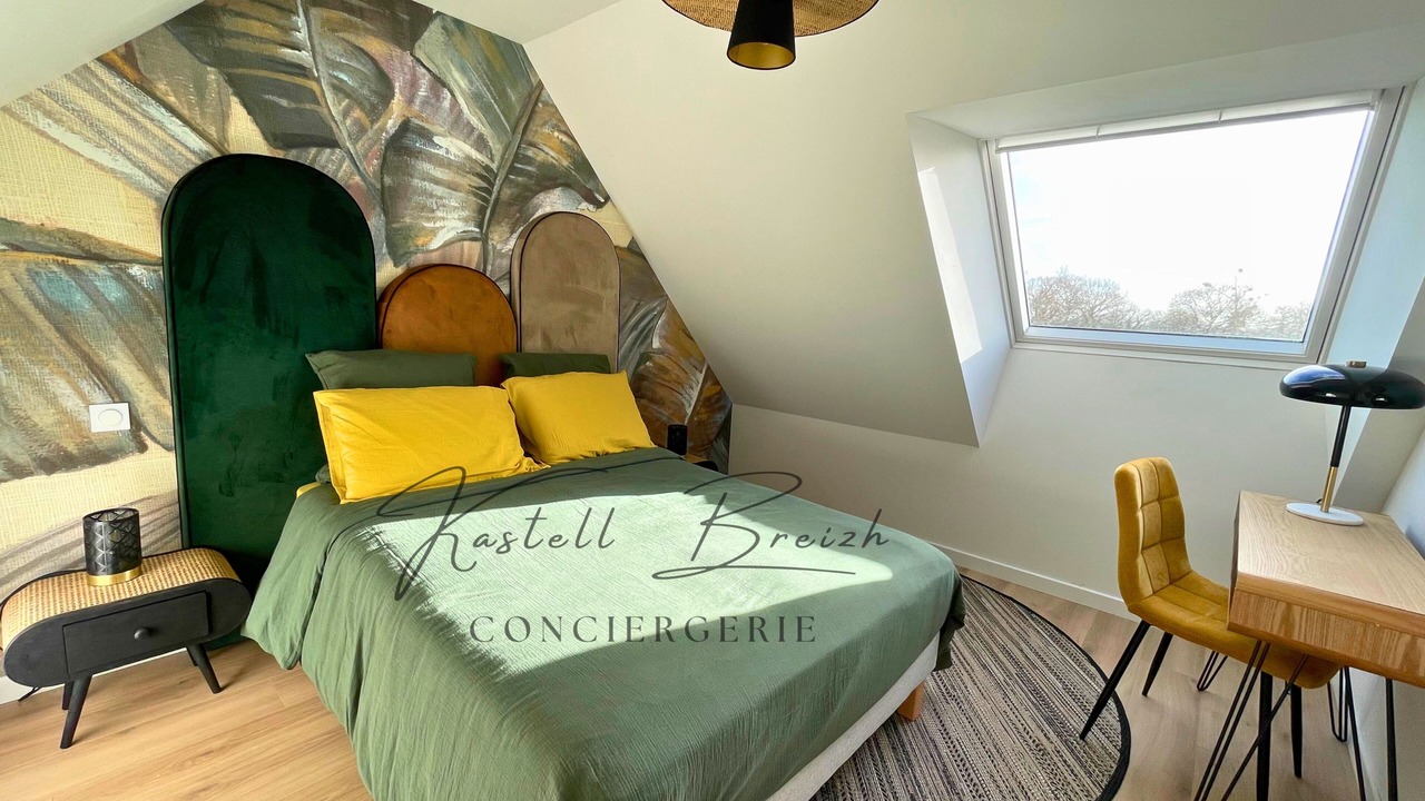 Photo of Bedroom in Saint-Gilles-les-Bois